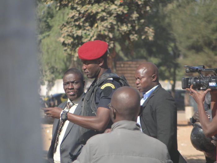 Farba Senghor jusqu'à présent entre les mains de la police...