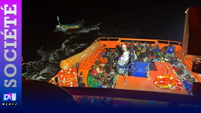 Îles Canaries: 83 personnes à bord d'une pirogue secourues par le navire Guardamar Calìope...Deux corps découverts... Îles Canaries: 83 personnes à bord d'une pirogue secourues par le navire Guardamar Calìope...Deux corps découverts...