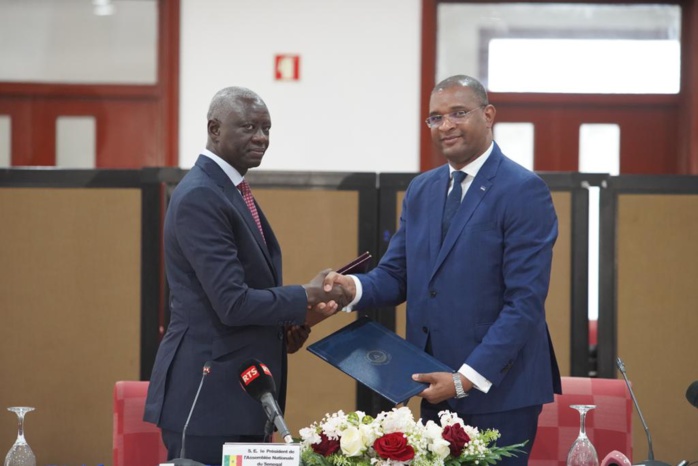 Coopération parlementaire : Le président de l’Assemblée nationale Amadou Mame Diop chez son homologue du Cap-Vert Coopération parlementaire : Le président de l’Assemblée nationale Amadou Mame Diop chez son homologue du Cap-Vert
