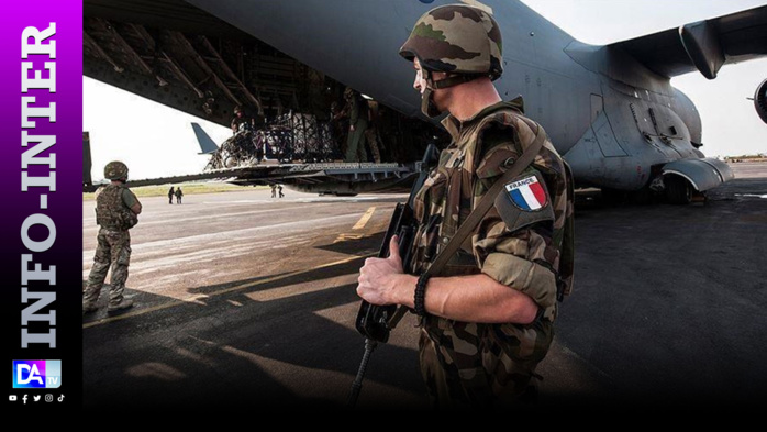 Atterrissage d'un avion militaire au Niger ( Niamey): Le CNSP accuse la France de violer la fermeture des frontières Atterrissage d'un avion militaire au Niger ( Niamey): Le CNSP accuse la France de violer la fermeture des frontières