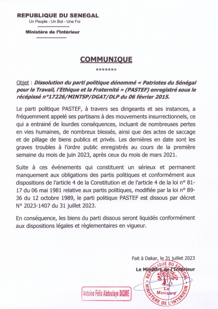 Sénégal : Le ministre de l'intérieur dissout le parti Pastef de Ousmane Sonko Sénégal : Le ministre de l'intérieur dissout le parti Pastef de Ousmane Sonko