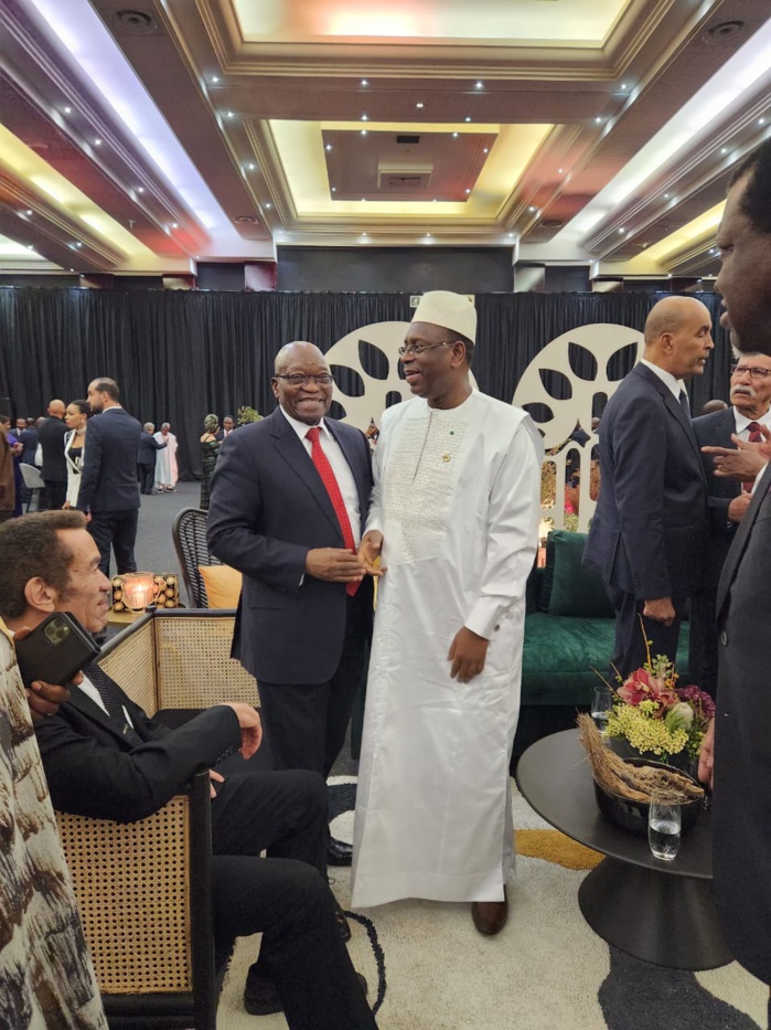Rencontre entre Le Président Macky Sall et le Président XI Jinping au sommet des BRICS : « Le Sénégal est la perle de l’Afrique de l’Ouest » Rencontre entre Le Président Macky Sall et le Président XI Jinping au sommet des BRICS : « Le Sénégal est la perle de l’Afrique de l’Ouest »