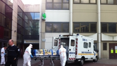Ebola : Le transport des malades suspects sécurisé