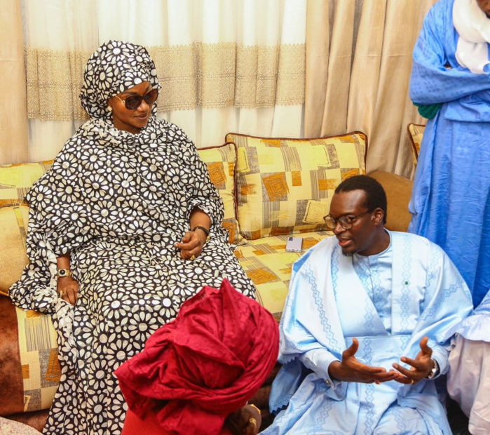 Visite à Touba : Le Khalife général des mourides a prié pour Mamadou Kassé de la SICAP SA Visite à Touba : Le Khalife général des mourides a prié pour Mamadou Kassé de la SICAP SA