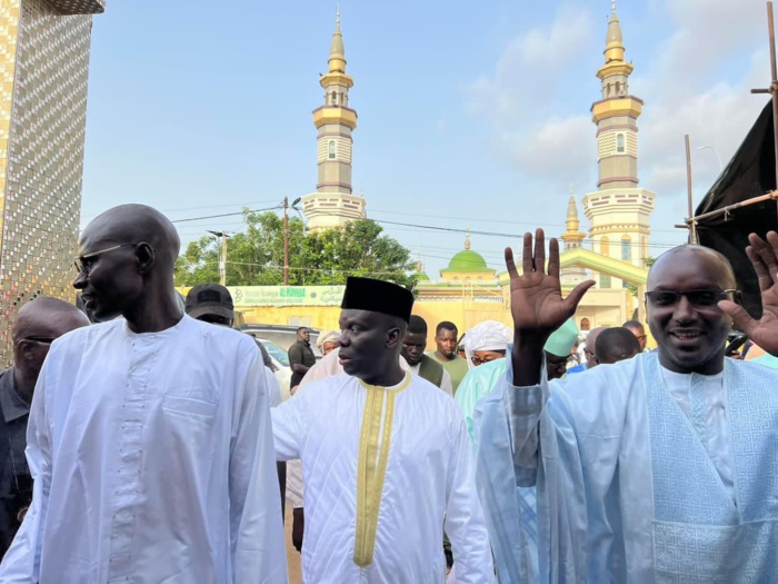 Magal de Touba: Une délégation de Yewwi Askan Wi reçue par le khalife Magal de Touba: Une délégation de Yewwi Askan Wi reçue par le khalife
