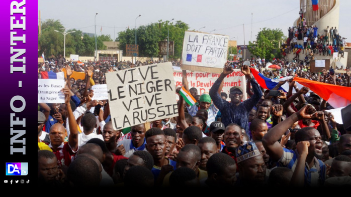 A Niamey, "à bas la France" jusqu’au bout de la nuit A Niamey, "à bas la France" jusqu’au bout de la nuit