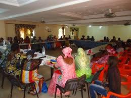 L’HISTOIRE DE LA FEMME : De l’antiquité à nos jours  (Par Zahir Fall Documentaliste)