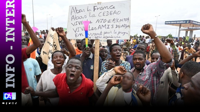 "Le peuple nigérien" va "dicter" les futures relations avec la France, dit le régime militaire "Le peuple nigérien" va "dicter" les futures relations avec la France, dit le régime militaire