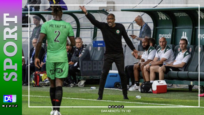 Football : Cheikh Ndoye visé par des propos racistes, son entraîneur, Habib Bèye furieux ! Football : Cheikh Ndoye visé par des propos racistes, son entraîneur, Habib Bèye furieux !