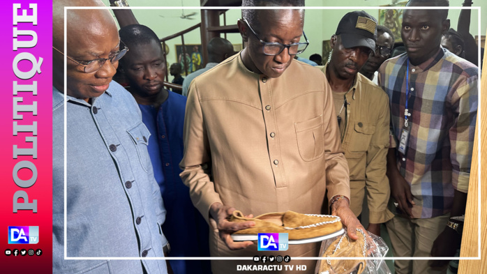 Amadou Bâ à la découverte du génie artistique de Ngaye Mékhé:« Nous ambitionnons de faire de ce lieu un centre industriel… » Amadou Bâ à la découverte du génie artistique de Ngaye Mékhé:« Nous ambitionnons de faire de ce lieu un centre industriel… »