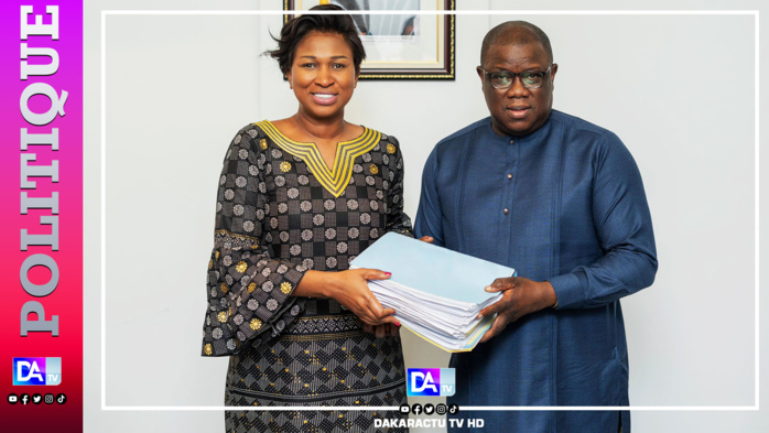 BBY - Présidentielle 2024 : Victorine Anquediche Ndèye a collecté un premier lot de 7.000 parrains BBY - Présidentielle 2024 : Victorine Anquediche Ndèye a collecté un premier lot de 7.000 parrains