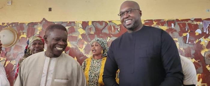 PARRAINAGES À DIOURBEL - Moustapha Guèye, Dg du Crous de Bambey, est à 37.000 pour Amadou Bâ PARRAINAGES À DIOURBEL - Moustapha Guèye, Dg du Crous de Bambey, est à 37.000 pour Amadou Bâ