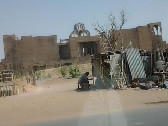 " Palais Ndiouga "- Sanctuaire mystique et repaire de bandits que nul n'ose approcher