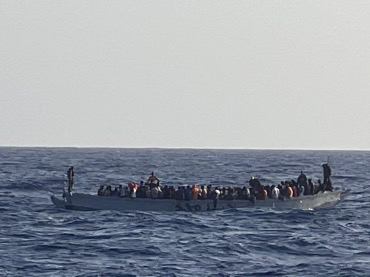 Lutte contre l’immigration irrégulière: 3 pirogues avec à leur bord 408 candidats, interceptées