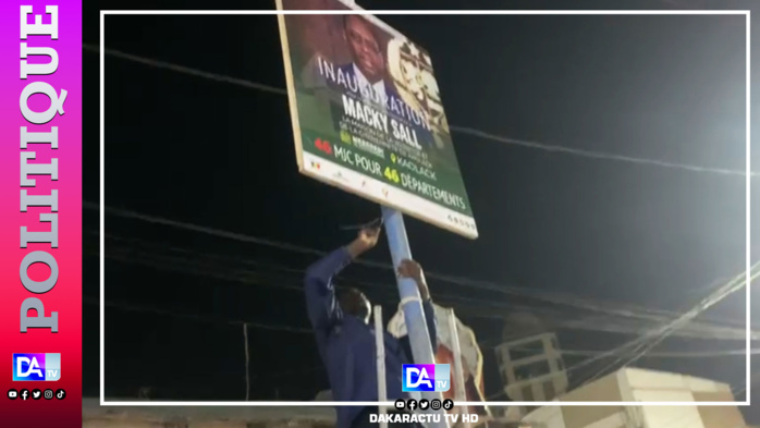 Médina Baye: Des jeunes enlèvent les pancartes annonçant l'inauguration ce mercredi de la Maison de la Jeunesse et de la Citoyenneté par le PR Macky Sall Médina Baye: Des jeunes enlèvent les pancartes annonçant l'inauguration ce mercredi de la Maison de la Jeunesse et de la Citoyenneté par le PR Macky Sall