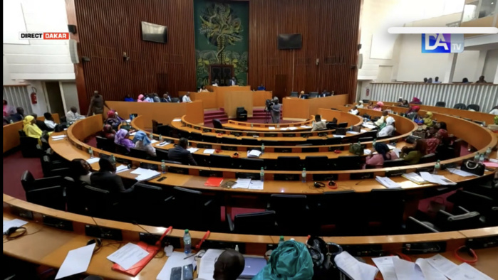 Ministère de l’Education Nationale: le projet de budget projeté à 909,323 milliards FCFA avec une hausse de 130 milliards FCFA