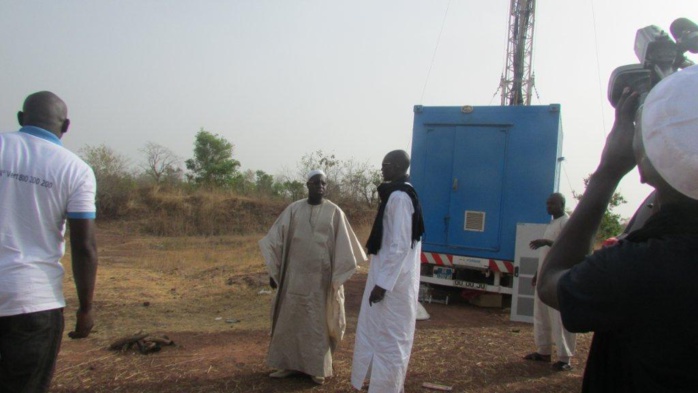 DAAKA 2015 : le Dg de l'ARTP visite le dispositif des opérateurs....