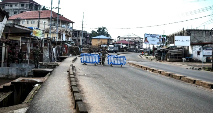 Sierra Leone: le gouvernement assure contrôler la situation après une journée d'affrontements Sierra Leone: le gouvernement assure contrôler la situation après une journée d'affrontements