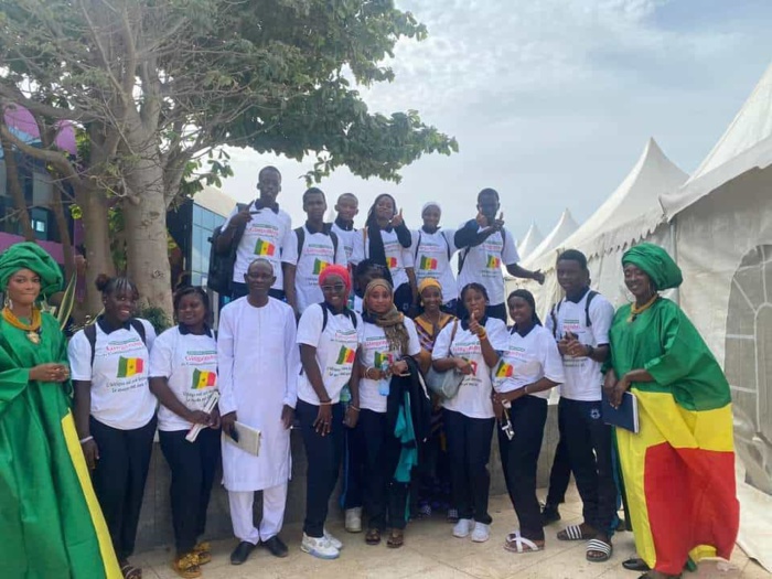 Revivez en images la 5e Edition du Gingembre Littéraire du Sénégal sur " Le Vivre Ensemble" Revivez en images la 5e Edition du Gingembre Littéraire du Sénégal sur " Le Vivre Ensemble"