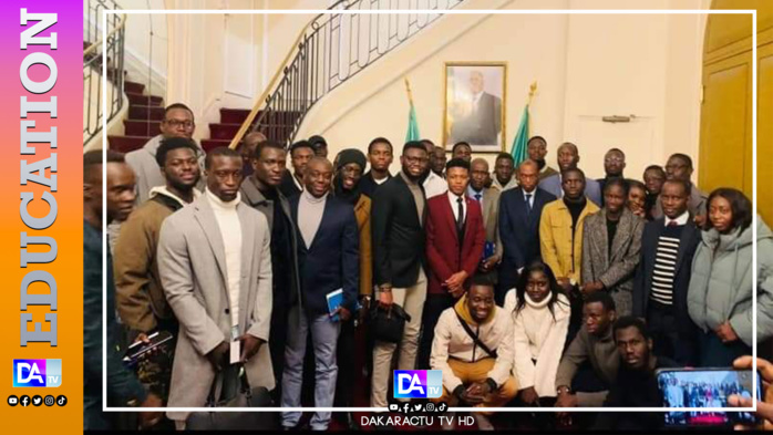 FRANCE : Moussa Baldé (MESRI/PCD) rencontre les associations d'étudiants sénégalais... FRANCE : Moussa Baldé (MESRI/PCD) rencontre les associations d'étudiants sénégalais...