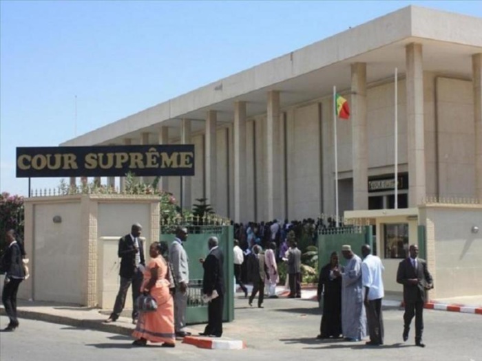 Affaire Barth-Ndiaga Diouf: les avocats des deux parties sont deja dans la salle d'audience