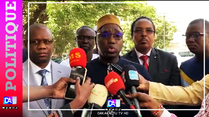 Conseil constitutionnel : Le Pr Mounirou SY a effectué le dépôt de candidature pour la coalition « Dionne2024 » Conseil constitutionnel : Le Pr Mounirou SY a effectué le dépôt de candidature pour la coalition « Dionne2024 »