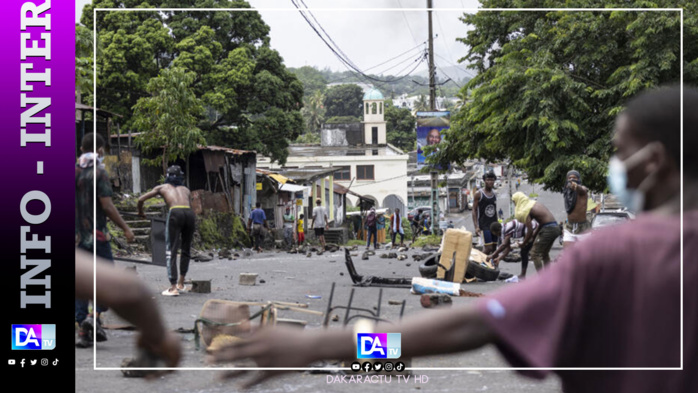 Présidentielle-Comores : des violences éclatent après l'annonce de la victoire de Azali Présidentielle-Comores : des violences éclatent après l'annonce de la victoire de Azali