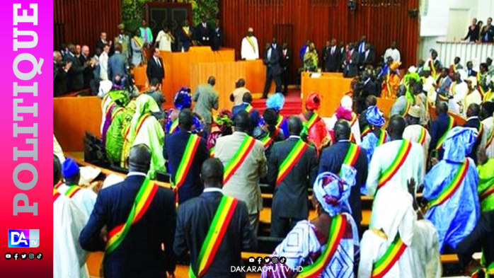 Affaire Karim Wade: Le bureau de l’Assemblée nationale convoqué ce jeudi à 16h Affaire Karim Wade: Le bureau de l’Assemblée nationale convoqué ce jeudi à 16h