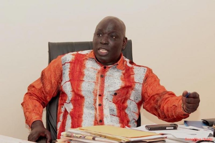 Report des élections : Madiambal Diagne ne croit pas que le président Macky Sall veuille « garder le pouvoir… » Report des élections : Madiambal Diagne ne croit pas que le président Macky Sall veuille « garder le pouvoir… »