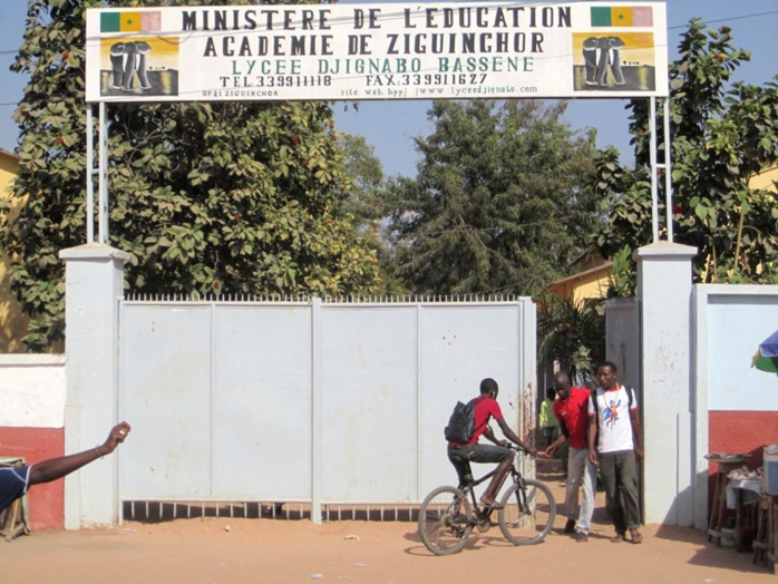Ziguinchor : les camarades de Landing Camara décrètent 72h de grève Ziguinchor : les camarades de Landing Camara décrètent 72h de grève