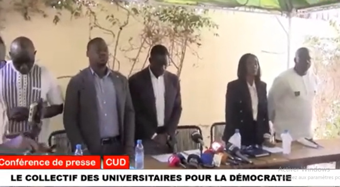 Le "collectif des universitaires de la démocratie" exige le respect du calendrier électoral Le "collectif des universitaires de la démocratie" exige le respect du calendrier électoral