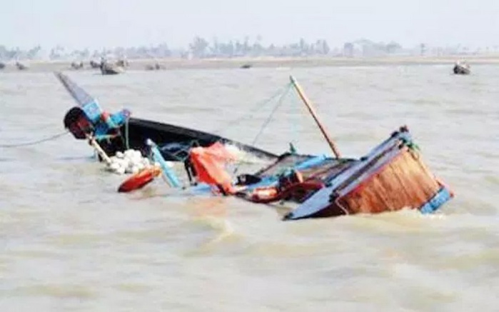 Chavirement d'une pirogue de pêcheurs au Cap Skirring : 03 corps repêchés (bilan provisoire) Chavirement d'une pirogue de pêcheurs au Cap Skirring : 03 corps repêchés (bilan provisoire)