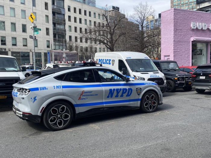 New York : un sénégalais hébergeait 87 migrants dans son sous-sol moyennant 300 dollars par mois New York : un sénégalais hébergeait 87 migrants dans son sous-sol moyennant 300 dollars par mois