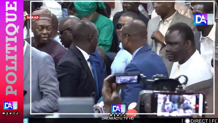 Crise politique: Le FDR avertit les partenaires techniques et financiers à s’abstenir de toute collaboration avec le Sénégal après le 02 avril Crise politique: Le FDR avertit les partenaires techniques et financiers à s’abstenir de toute collaboration avec le Sénégal après le 02 avril