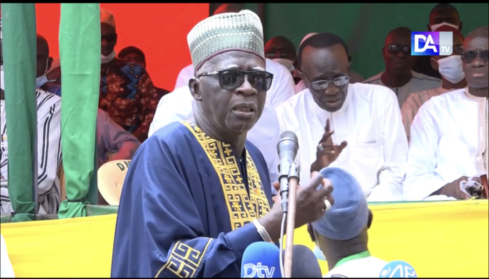 Fragilisé par un AVC, l'ancien international sénégalais, Séga Sakho, lance un appel à l'aide : « Il me faut 3.360.000 FCFA pour… » Fragilisé par un AVC, l'ancien international sénégalais, Séga Sakho, lance un appel à l'aide : « Il me faut 3.360.000 FCFA pour… »