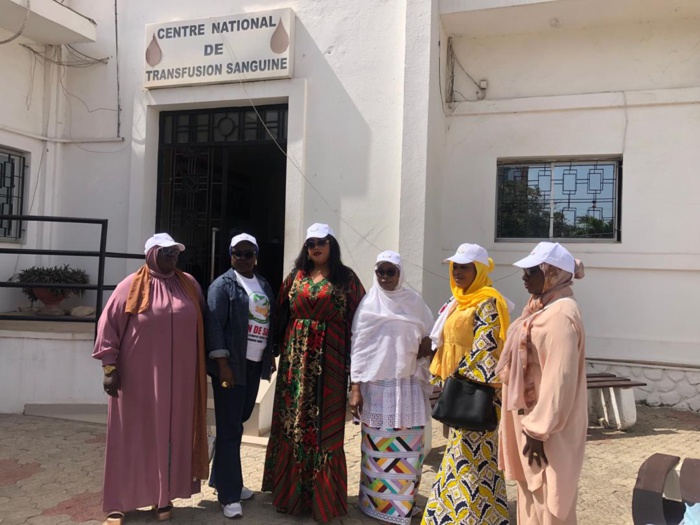 Santé-Don de Sang : l’Association "la main de l’Espoir et du Cœur" collecte des poches de sang pour les malades Santé-Don de Sang : l’Association "la main de l’Espoir et du Cœur" collecte des poches de sang pour les malades