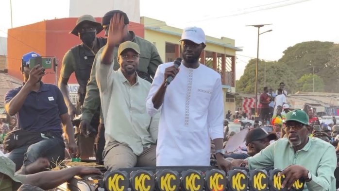 Campagne / Kolda-Sédhiou : Sonko alerte sur un risque d' "affrontement" avec le convoi d'Amadou Bâ Campagne / Kolda-Sédhiou : Sonko alerte sur un risque d' "affrontement" avec le convoi d'Amadou Bâ