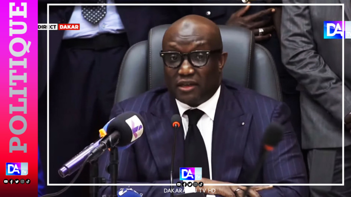 Thiès/ Le ministre de l'intérieur en tournée dans les centres de vote: " Notre objectif, c'est de faire de ce scrutin, un scrutin transparent". Thiès/ Le ministre de l'intérieur en tournée dans les centres de vote: " Notre objectif, c'est de faire de ce scrutin, un scrutin transparent".