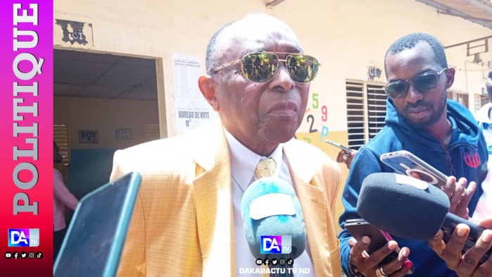Centre Mass Massaër Niane : Jean Paul Dias éconduit de son lieu de vote Centre Mass Massaër Niane : Jean Paul Dias éconduit de son lieu de vote