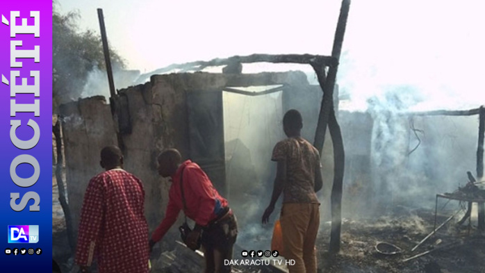 Mbouroucko(Médina Yoro Foula) : Le village de Yahoudar Méta ravagé par un violent incendie... Mbouroucko(Médina Yoro Foula) : Le village de Yahoudar Méta ravagé par un violent incendie...