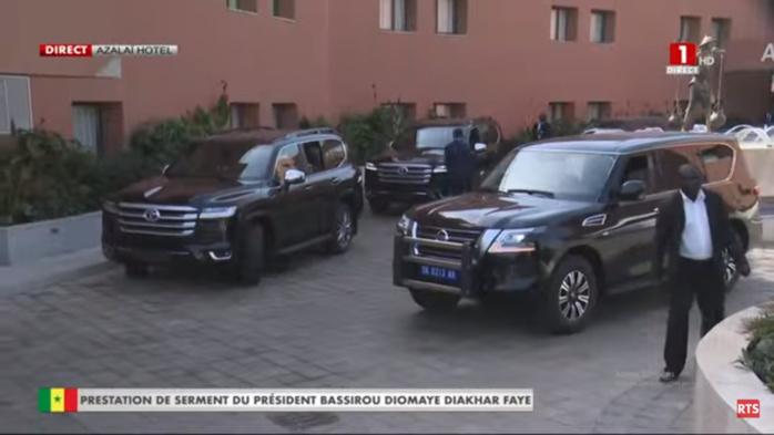Prestation de Serment : Le cortège du président  se dirige vers Diamniadio...