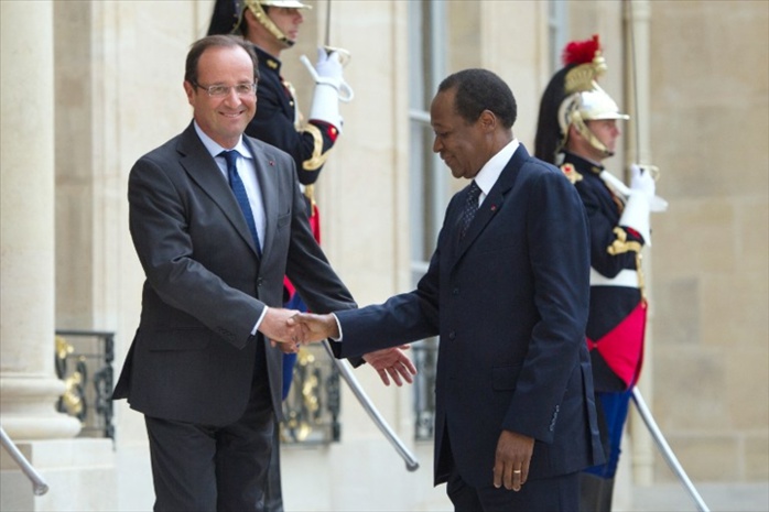 Burkina : Blaise Compaoré demande à Hollande la restitution de son passeport 