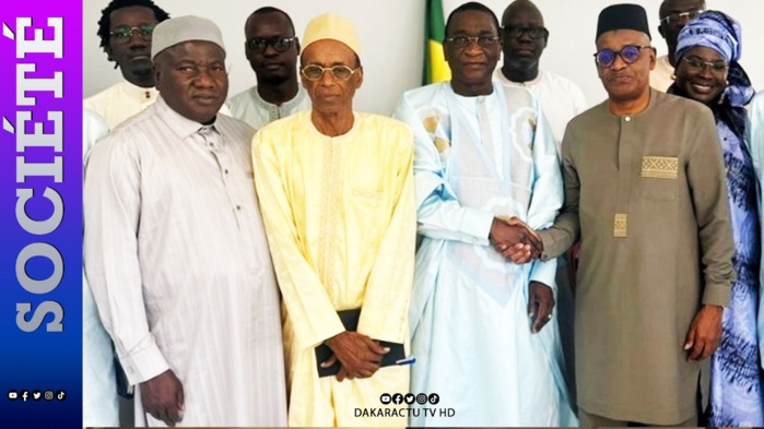 Gestion du Tourisme : Le ministre Mountaga Diao rencontre les acteurs professionnels du secteur Gestion du Tourisme : Le ministre Mountaga Diao rencontre les acteurs professionnels du secteur
