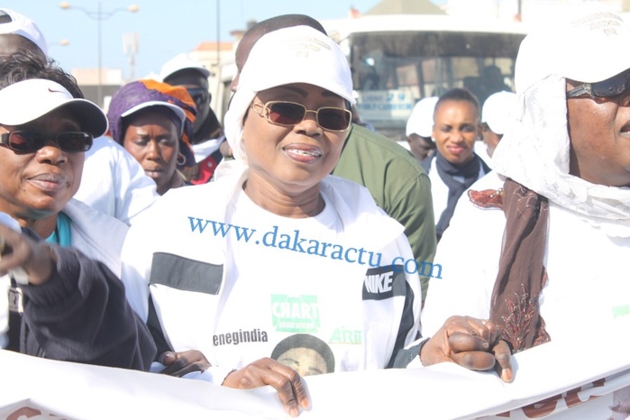 Femmes BBY : Macky offre 30 millions, un 4x4 et des billets pour le pèlerinage à la Mecque