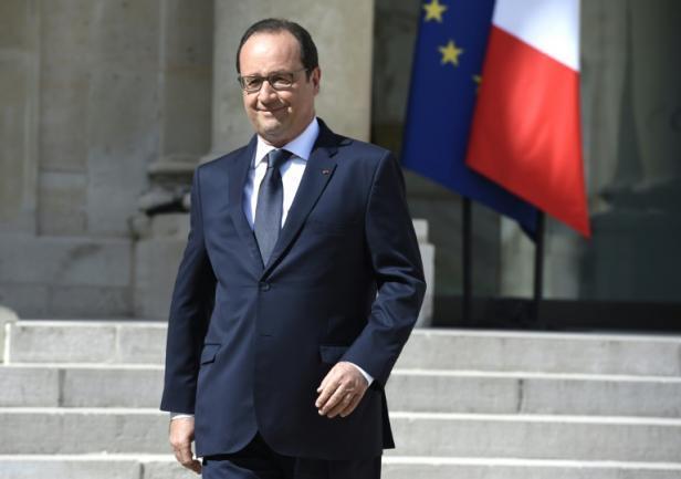 Hollande en Afrique : «On ne peut plus parler de Françafrique, mais d'Africafrance»