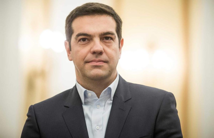 Tsipras : Magistrale leçon de courage, démocratie et confiance à l’expression populaire.