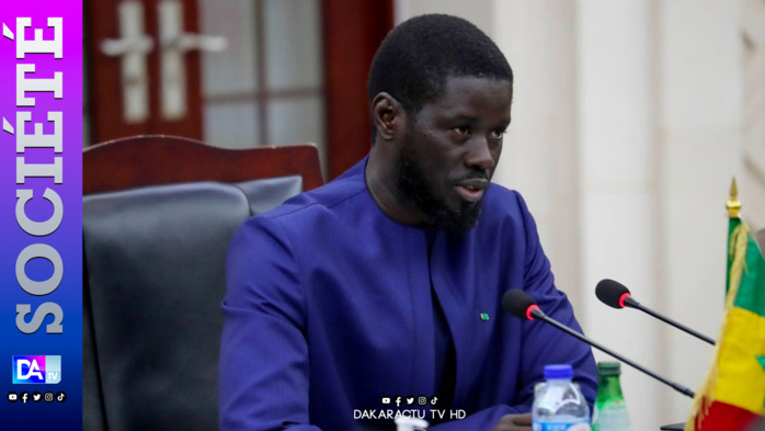 Presse au Sénégal : Le PR fait le diagnostic du secteur, liste ses chantiers et donne date pour une rencontre avec les acteurs Presse au Sénégal : Le PR fait le diagnostic du secteur, liste ses chantiers et donne date pour une rencontre avec les acteurs