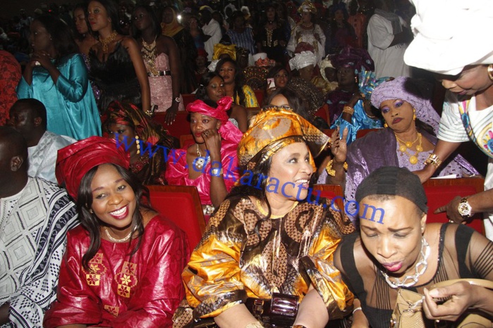 Affaire Thione Seck : Sa femme, Kiné Diouf, réclame ses 5 millions de francs CFA Affaire Thione Seck : Sa femme, Kiné Diouf, réclame ses 5 millions de francs CFA