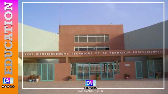 Thiès/ Lycée technique Mgr François Xavier Ndione: Les élèves réclament le paeiment de leurs bourses Thiès/ Lycée technique Mgr François Xavier Ndione: Les élèves réclament le paeiment de leurs bourses