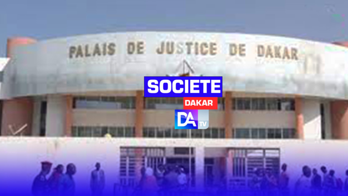 Tribunal de Dakar : une dame s'évanouit en pleine audience et ... Tribunal de Dakar : une dame s'évanouit en pleine audience et ...